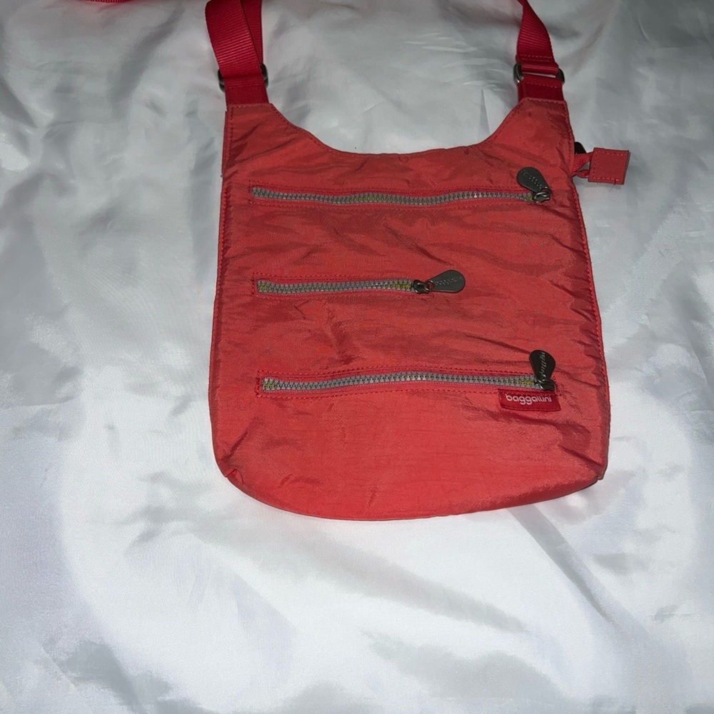 Baggallini Crossbody with Zipper Pockets, coral pink, lightweight